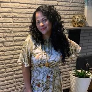 Meet your Posher, Camille